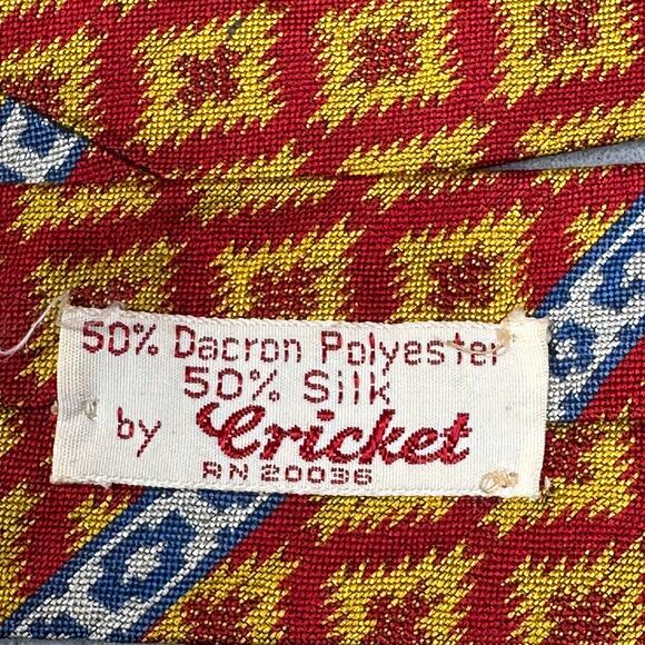 Vintage Cricket Mens Tie Yellow Red Bold Geometric Pattern Rare Asymmetrical Tip - Picture 3 of 7